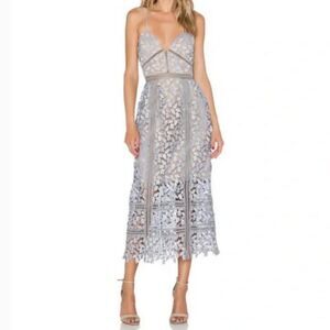 Elliatt Light Blue Lace Midi Dress